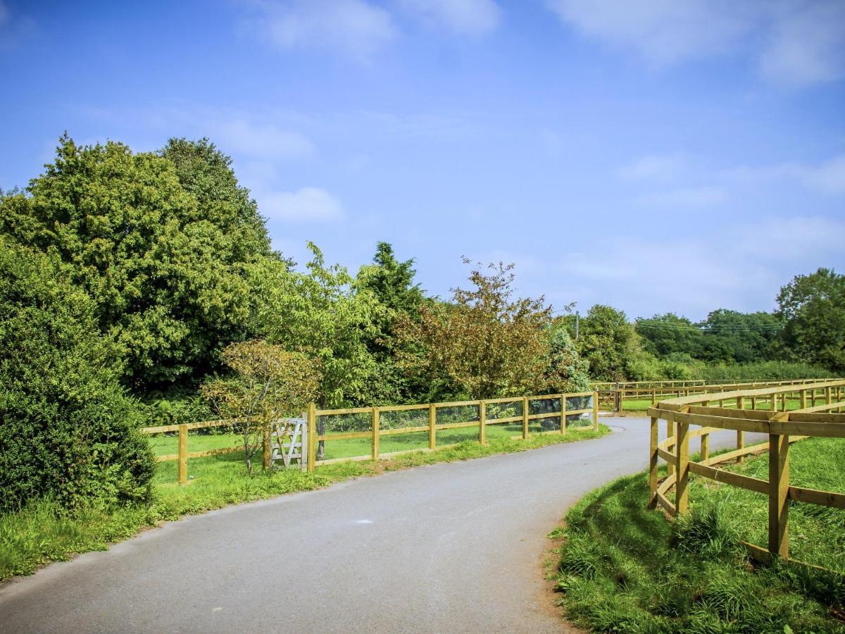 Вілла The Forge Winscombe Екстер'єр фото